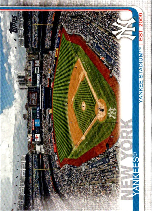 2019 Topps Yankee Stadium #47