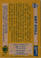 1982 Topps Art Still #124