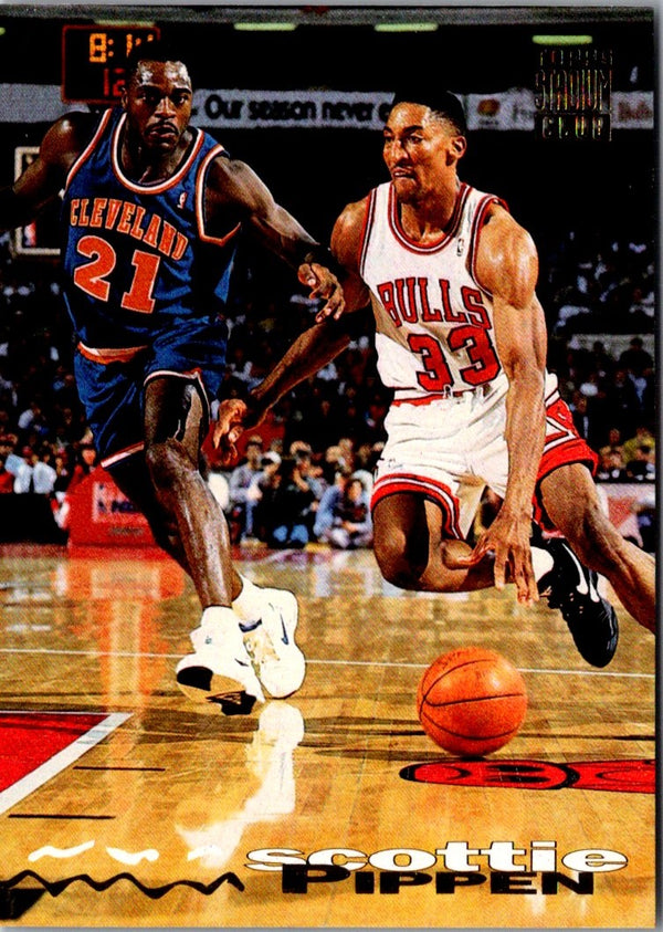 1993 Stadium Club Scottie Pippen #300