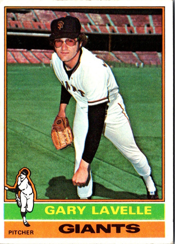 1976 Topps Gary Lavelle #105