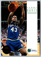 1993 SkyBox Terry Davis #55