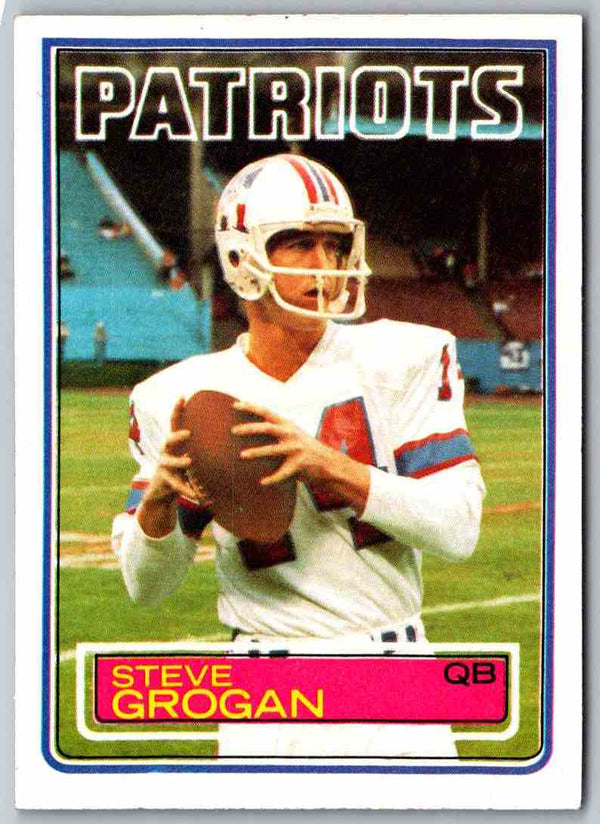 1983 Topps Steve Grogan #329