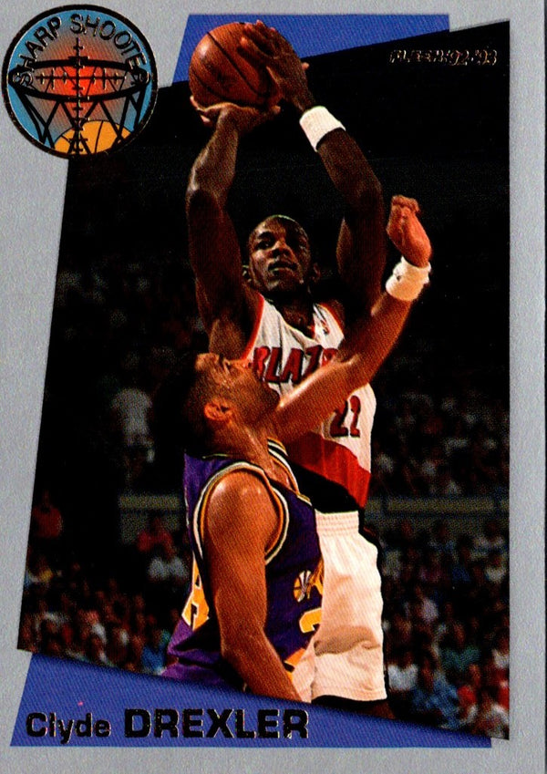 1992 Fleer Sharpshooters Clyde Drexler #13