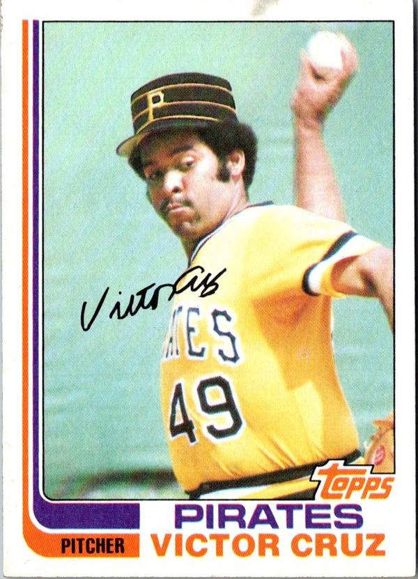 1982 Topps Victor Cruz #263