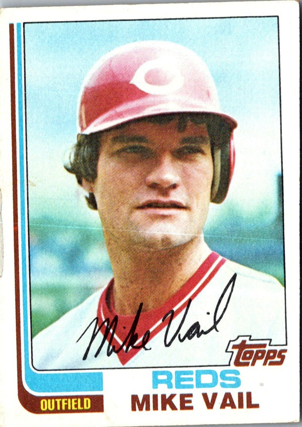 1982 Topps Coca-Cola Cincinnati Reds Mike Vail #22