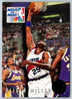 1993 SkyBox Oliver Miller #8