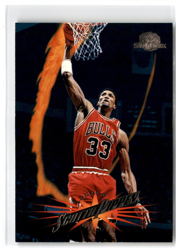 1995 SkyBox E-XL Scottie Pippen #12