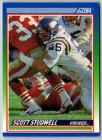 1990 Score Scott Studwell #377