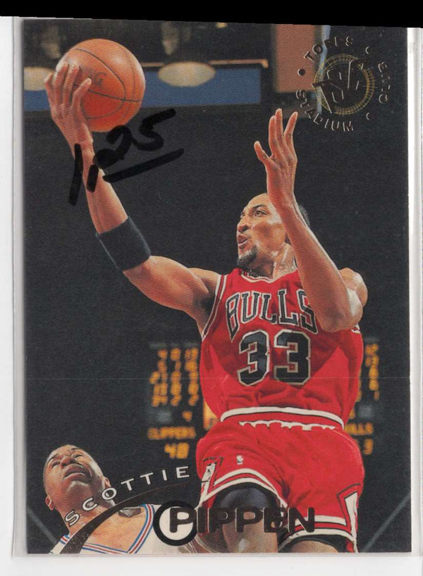 1994 Stadium Club Scottie Pippen #33