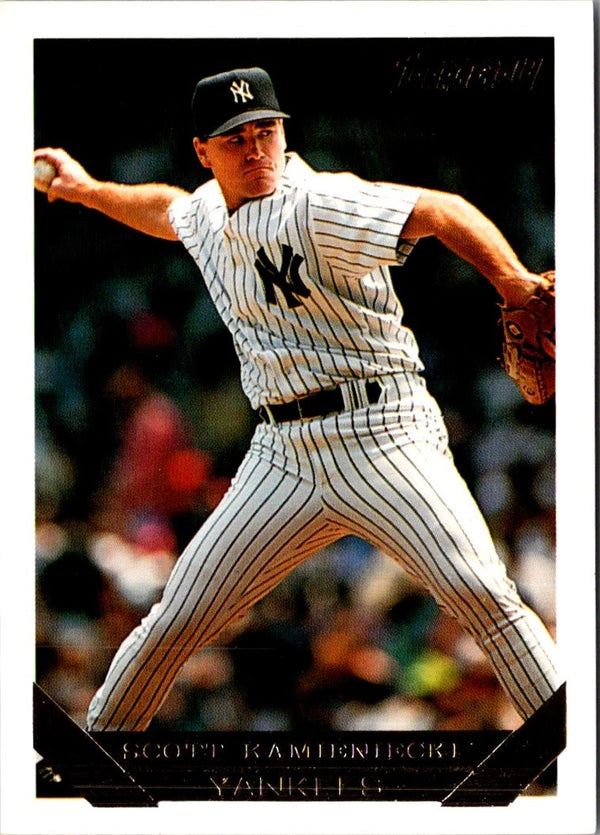 1993 Topps Scott Kamieniecki #749