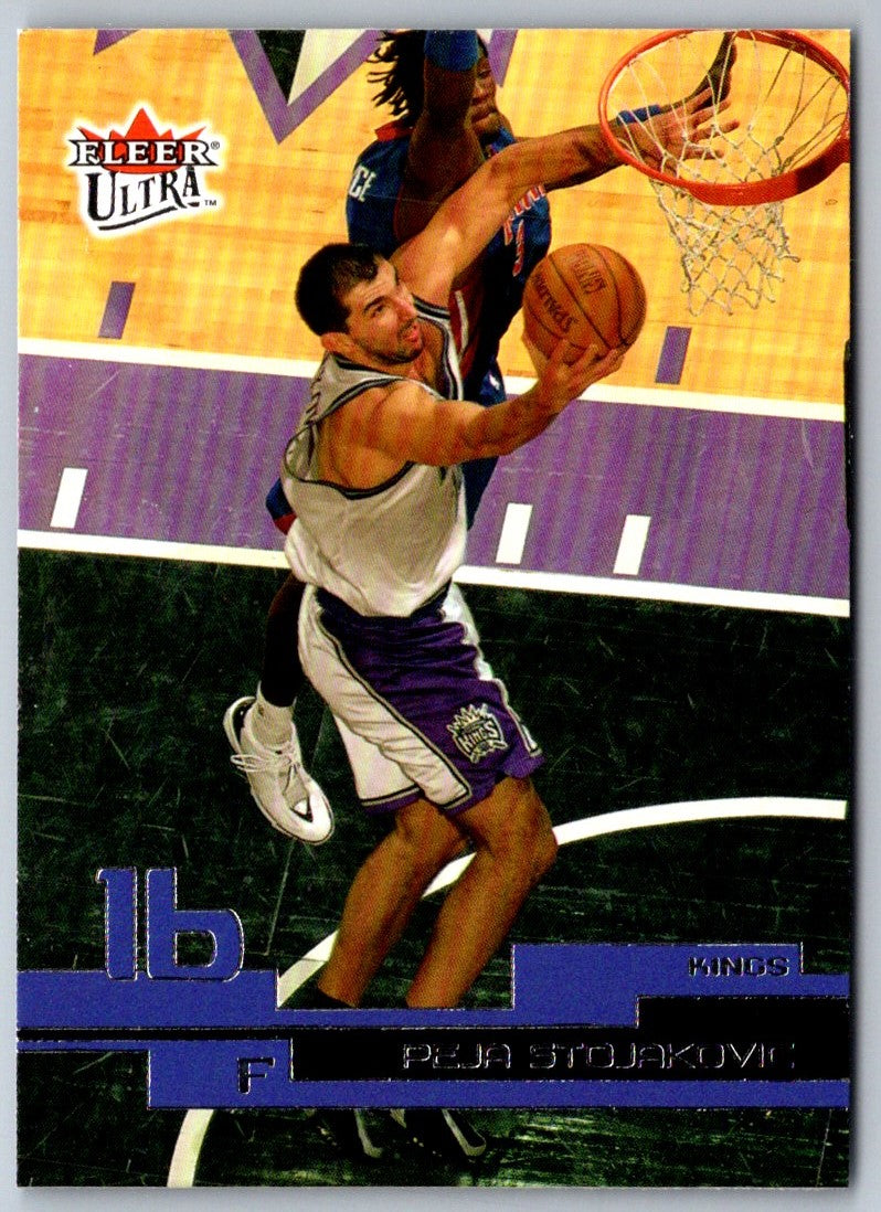 2001 Fleer Focus Peja Stojakovic