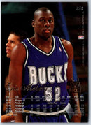 1994 Flair Eric Mobley