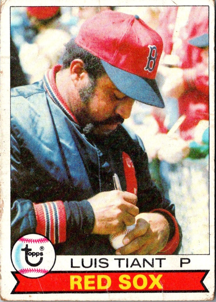 1979 O-Pee-Chee Luis Tiant