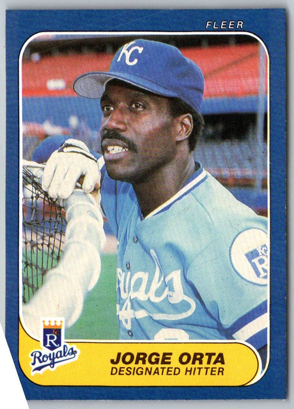 1986 Fleer Jorge Orta #17