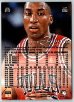 1996 Flair Scottie Pippen #27