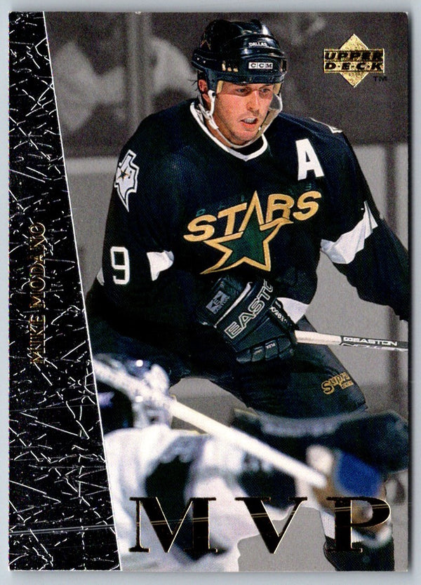 1996 Collector's Choice MVP Mike Modano #UD17