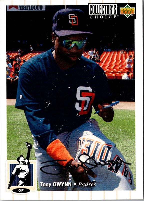 1994 Collector's Choice Silver Signature Tony Gwynn #122