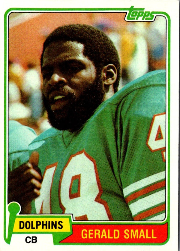 1981 Topps Gerald Small #243 Rookie EX