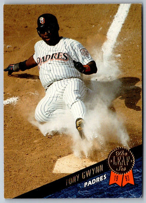 1993 Leaf Tony Gwynn #28