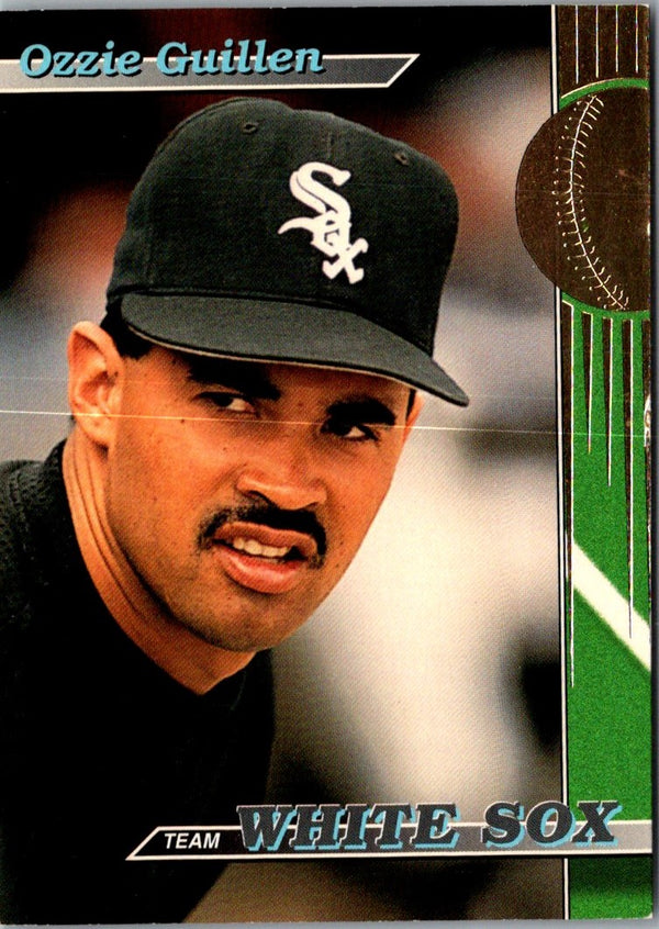 1993 Stadium Club Chicago White Sox Ozzie Guillen #12