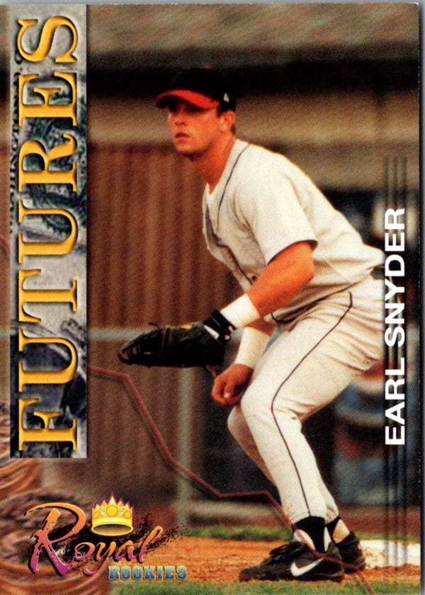 2001 Royal Rookies Futures Earl Snyder #29