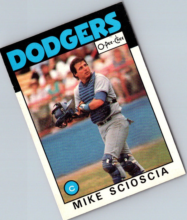 1986 O-Pee-Chee Mike Scioscia #111