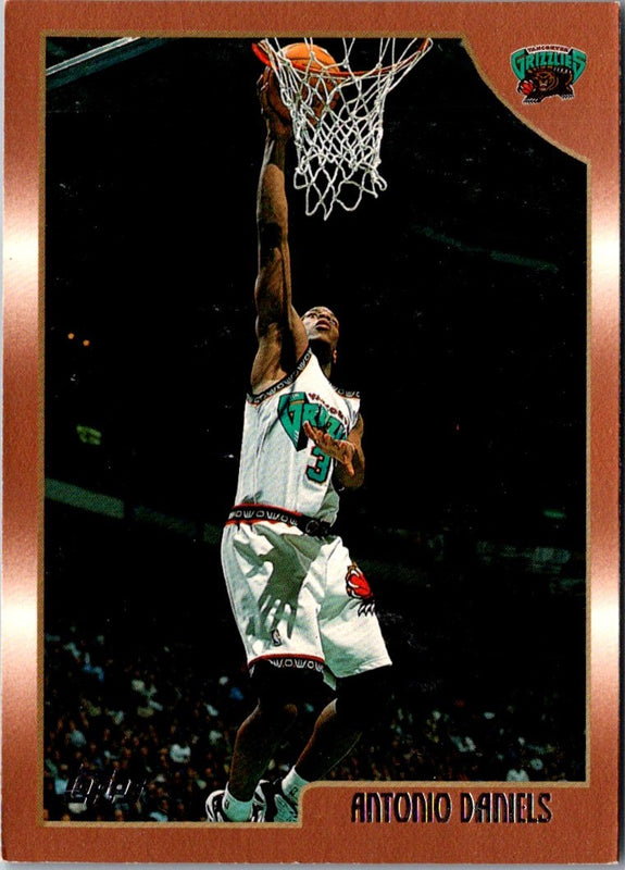 1998 Topps Antonio Daniels #33