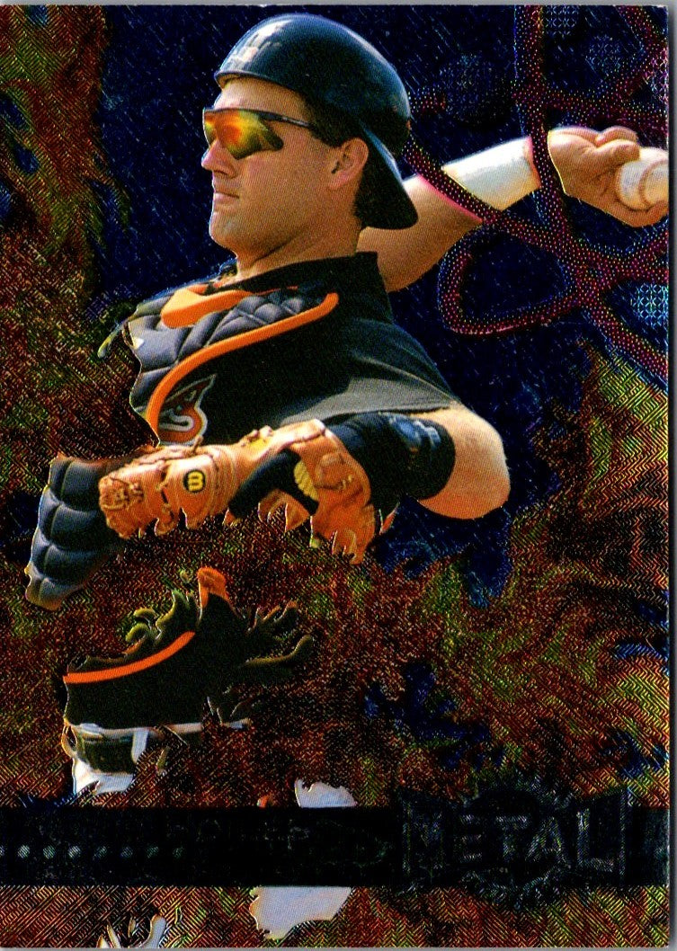 1996 Metal Universe Chris Hoiles