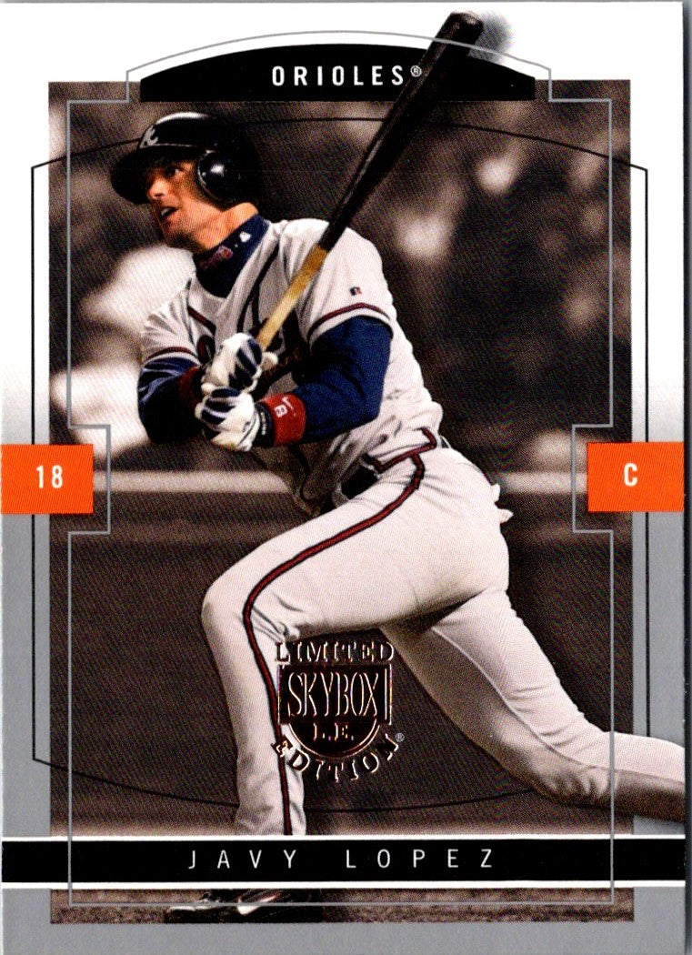 2004 SkyBox LE Javy Lopez