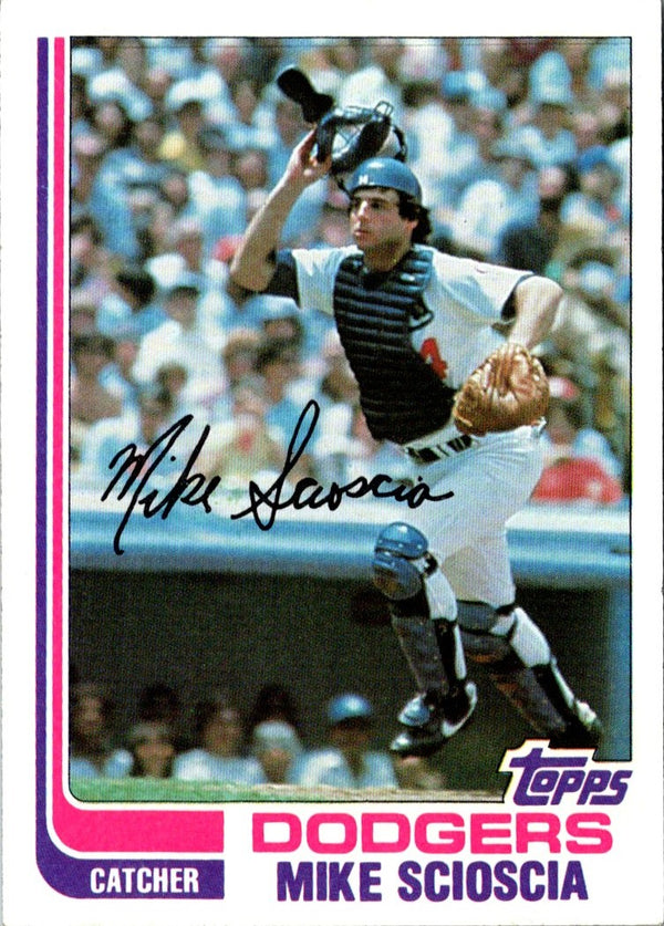 1982 O-Pee-Chee Mike Scioscia #173