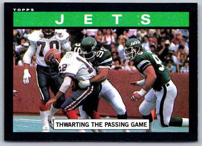 2011 Topps Football Thwarting The Passing Game #335