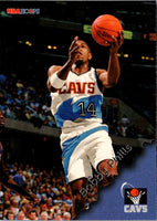 1996 Hoops Bobby Phills #30
