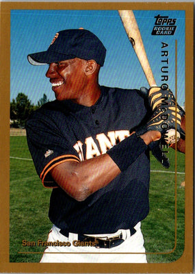 1999 Topps Traded Rookies Arturo McDowell #T30